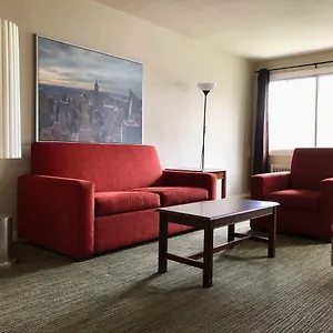 Aparthotel Beausejour Apartments/hotel, Dorval