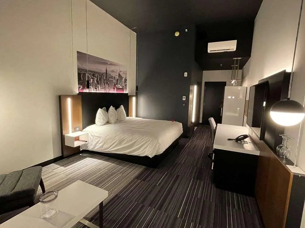 Grand Hotel Times Blainville-Mirabel Blainville